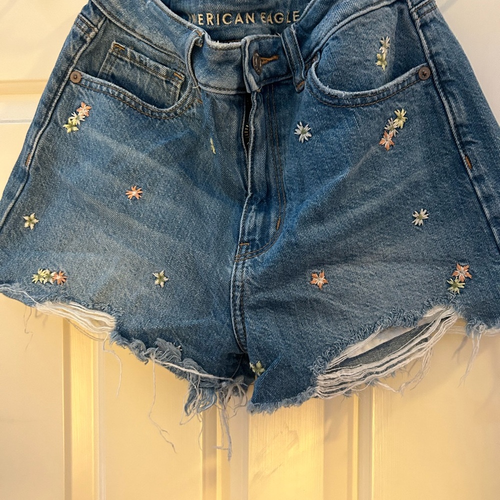 American eagle flower denim shorts dark blue embroidered floral shorts